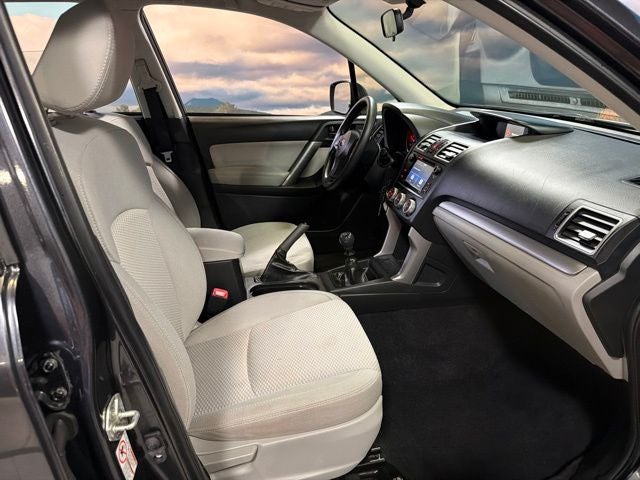 2016 Subaru Forester 2.5i