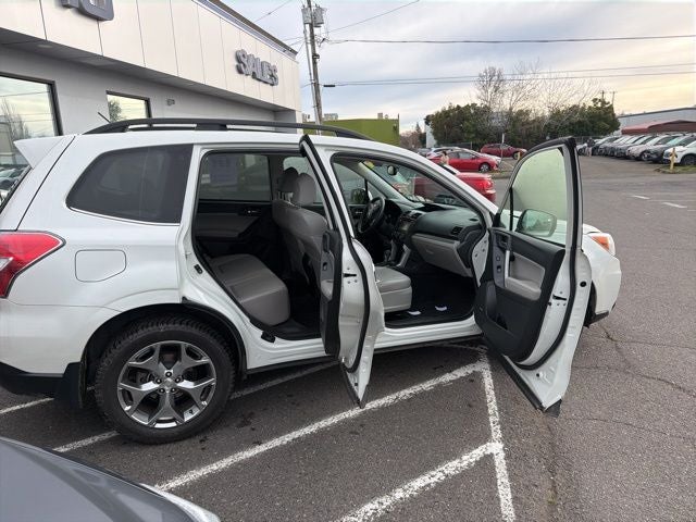 2015 Subaru Forester 2.5i Touring