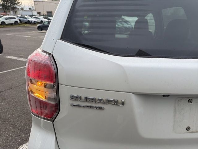 2015 Subaru Forester 2.5i Touring