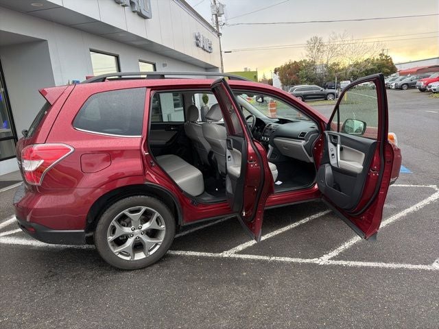 2016 Subaru Forester 2.5i Touring