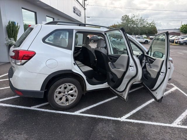 2021 Subaru Forester Base