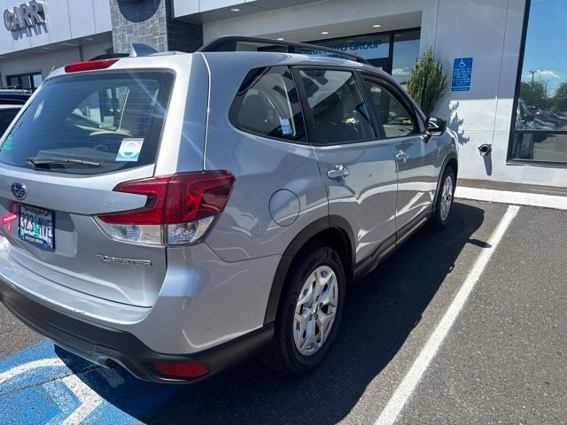 2021 Subaru Forester Base