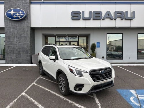 2024 Subaru Forester Premium