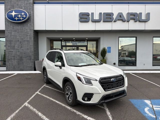 2024 Subaru Forester Premium