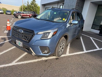2023 Subaru Forester Premium