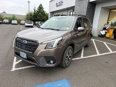 2023 Subaru Forester Premium