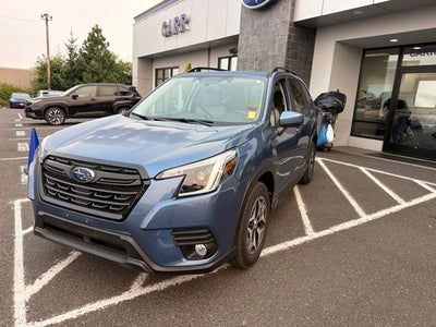 2023 Subaru Forester Premium