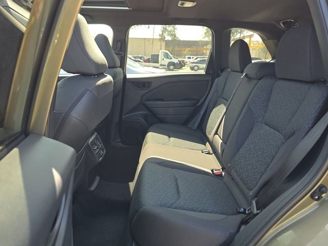 2025 Subaru Forester Premium