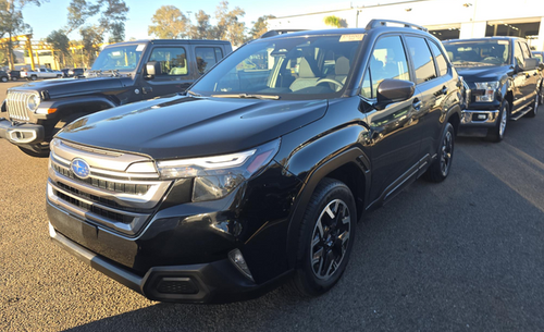 2025 Subaru Forester Premium