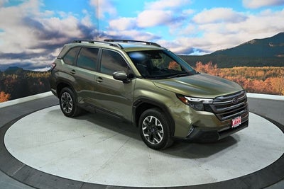 2025 Subaru Forester Premium