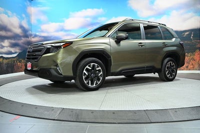 2025 Subaru Forester Premium