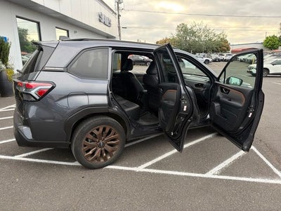 2025 Subaru Forester Sport