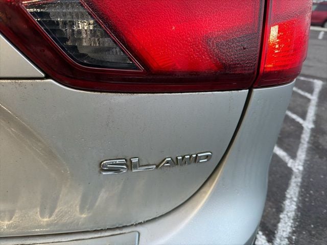 2017 Nissan Rogue Sport SL