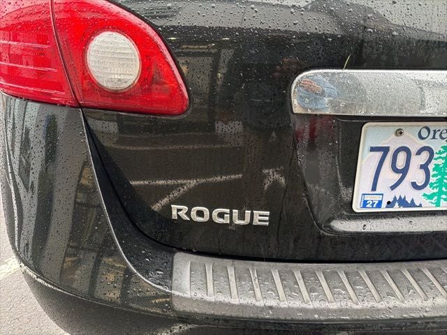 2011 Nissan Rogue SV