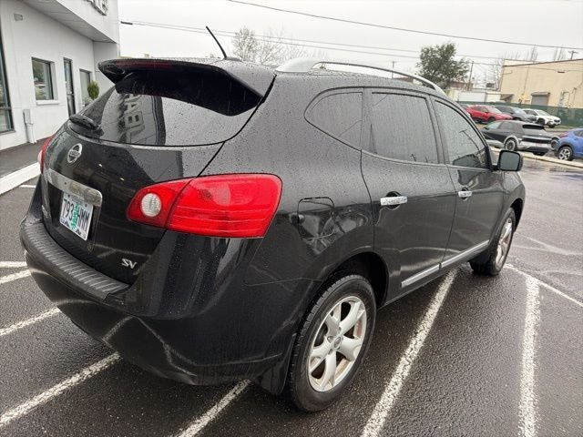 2011 Nissan Rogue SV