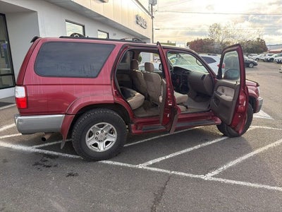 2002 Toyota 4Runner SR5