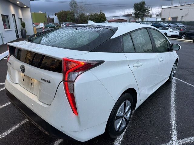 2018 Toyota Prius Three