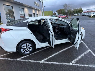 2018 Toyota Prius Three