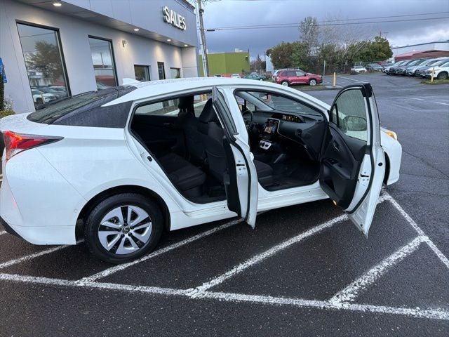 2018 Toyota Prius Three