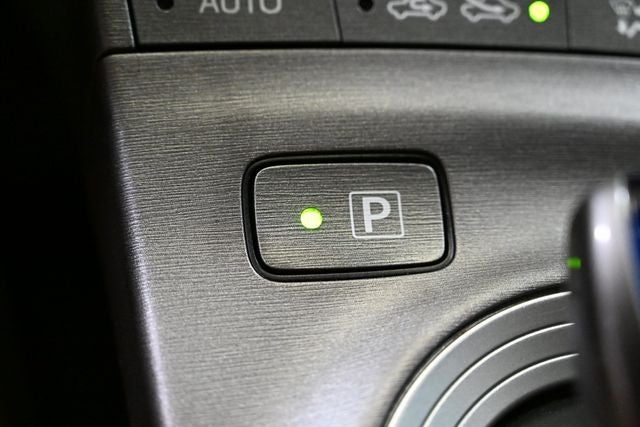 2015 Toyota Prius Four