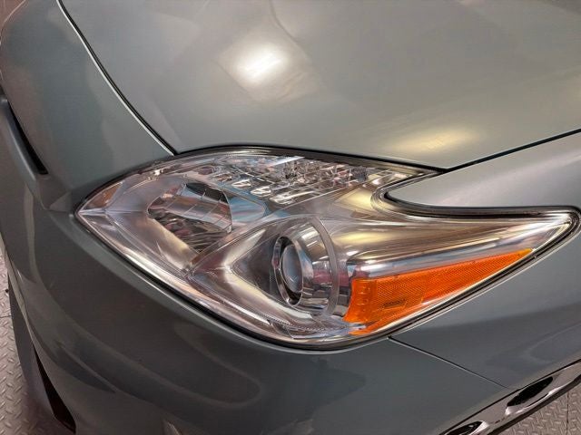 2014 Toyota Prius Two