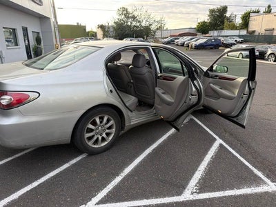2004 Lexus ES 330