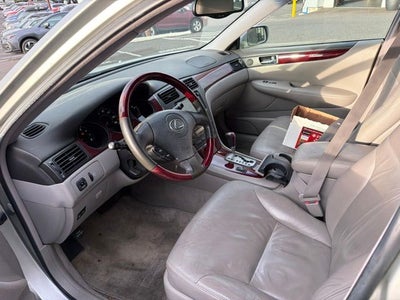 2004 Lexus ES 330