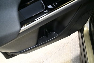 2024 Subaru Solterra Premium