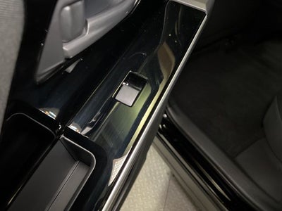 2025 Subaru Solterra Premium