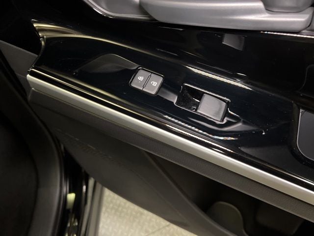 2025 Subaru Solterra Premium