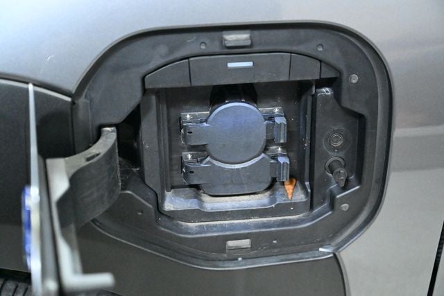 2023 Subaru Solterra Limited