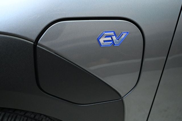 2025 Subaru Solterra Premium