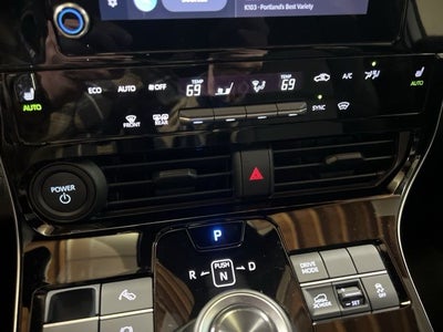 2025 Subaru Solterra Premium