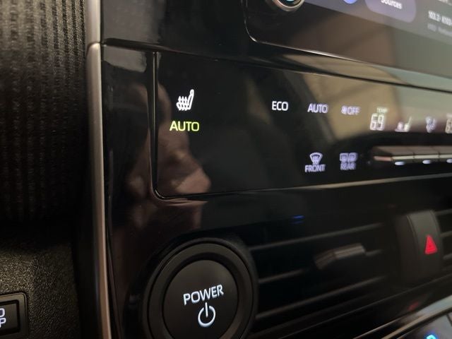 2025 Subaru Solterra Premium