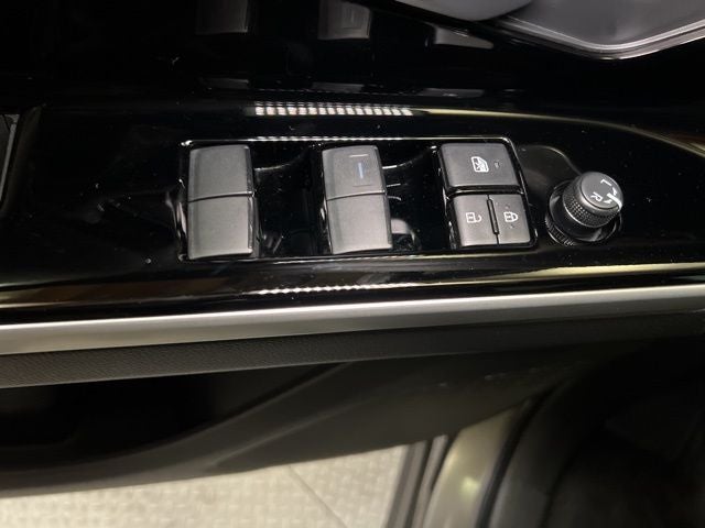 2025 Subaru Solterra Premium