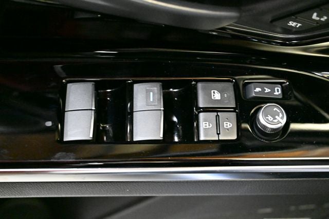 2023 Subaru Solterra Touring