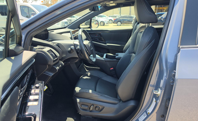 2023 Subaru Solterra Touring