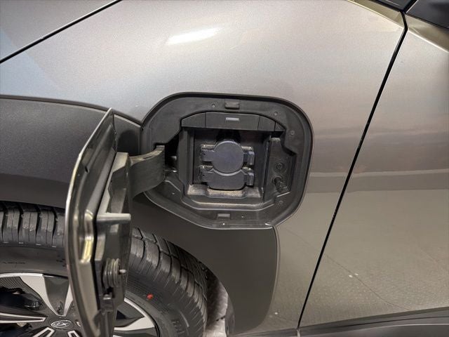 2023 Subaru Solterra Premium