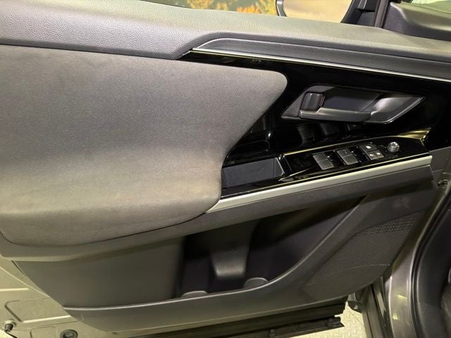 2023 Subaru Solterra Premium