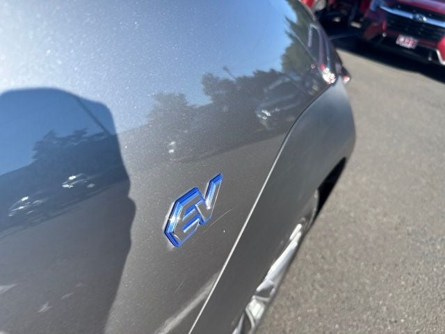 2023 Subaru Solterra Limited