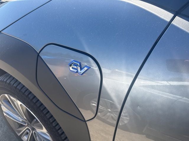2023 Subaru Solterra Touring
