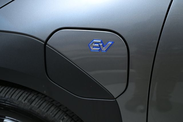 2025 Subaru Solterra Premium