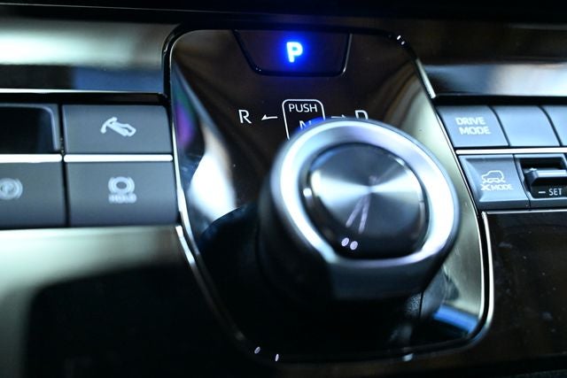 2025 Subaru Solterra Premium