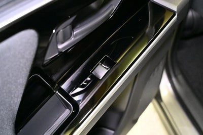 2025 Subaru Solterra Premium