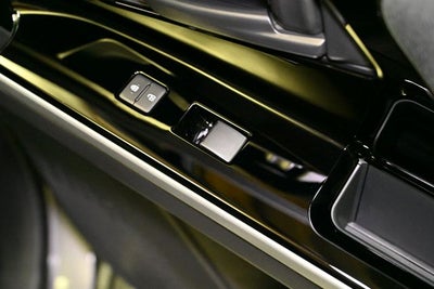 2025 Subaru Solterra Premium