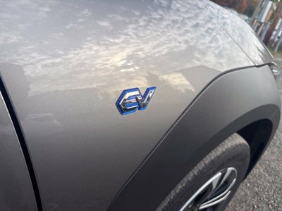 2023 Subaru Solterra Base