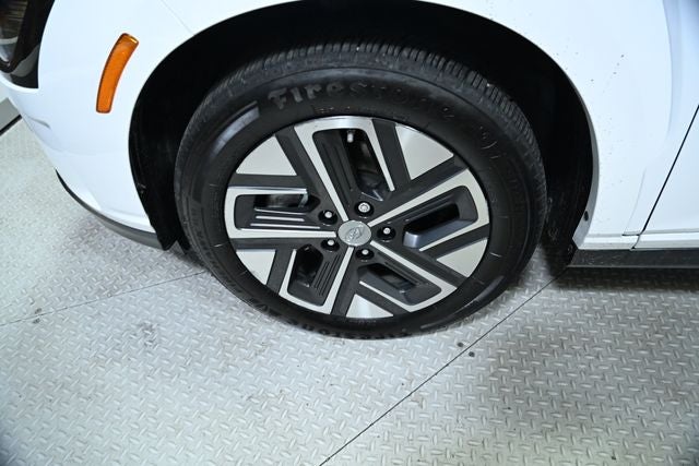 2023 Hyundai Kona Electric SE