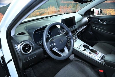 2023 Hyundai Kona Electric SE