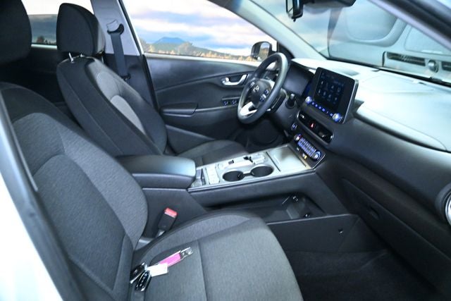 2023 Hyundai Kona Electric SE