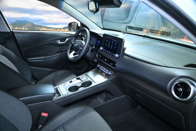 2023 Hyundai Kona Electric SE
